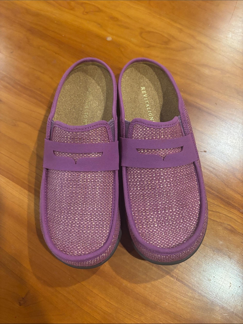 REVITALIGN Orthotic Raffia Mules 8 Med Width